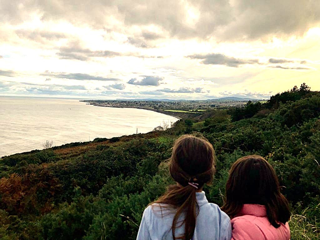 Vista desde el sendero de  Gresystones a Bray